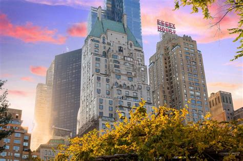 luxury hotels near central park